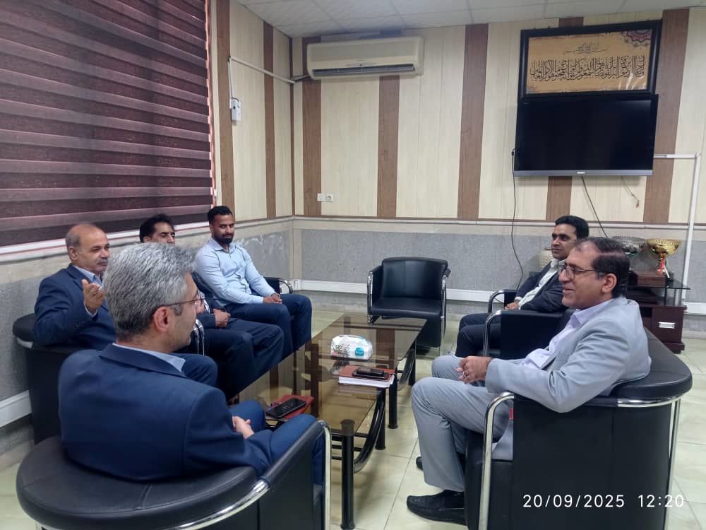 بیمه معلم هرمزگان و آموزش و پرورش ناحیه یک بندرعباس برای حمایت از فرهنگیان هم‌افزا شدند