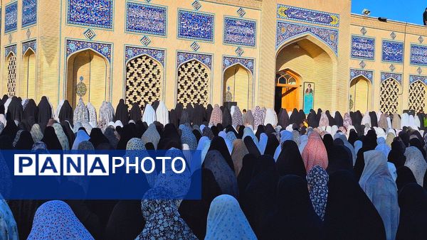 نماز عید فطر ۱۰ هزار نفری در کاشمر 