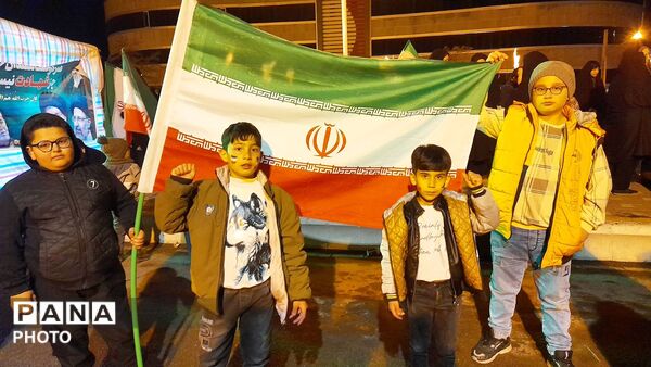 حضور باشکوه دهه‌ نودی‌ها در تجمعات شبانه شهرستان سراب