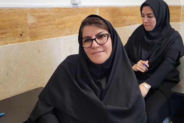 جلسه شورای معلمان دبیرستان نمونه دولتی ولایت