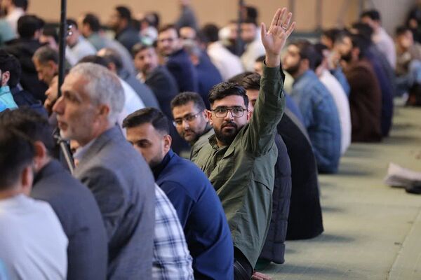 برگزاری نماز عید فطر در ناحیه دو شهرری 