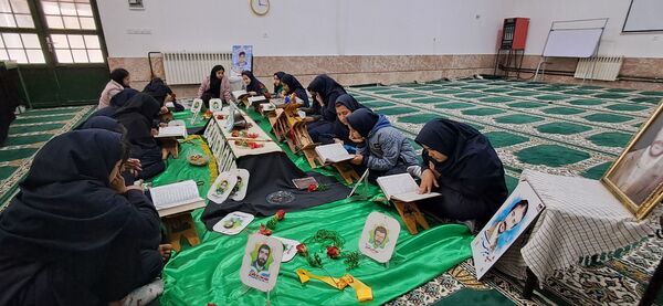 حضور مادران شهدا در مدرسه شهید رزمی خلیل آباد