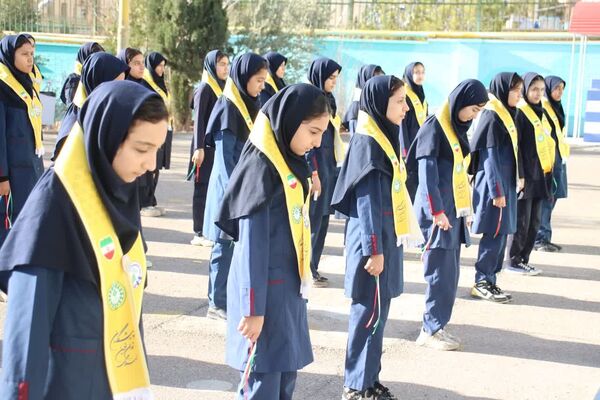 سفر یک روزه معاون فعالیت‌های سازمان دانش‌آموزی کشور به سمنان