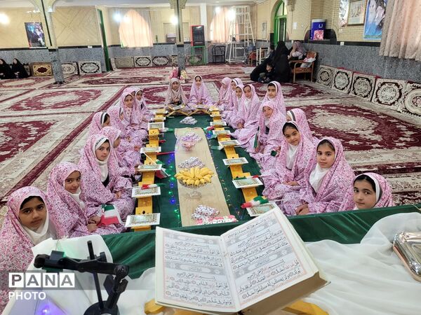 جشن تکلیف دختران جوکار به یاد دانش‌آموزان میناب برگزار شد