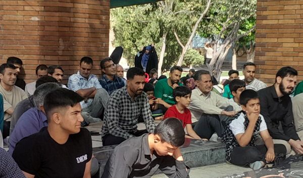  مراسم ختم دعای عرفه کنار مزار شهدای گمنام نسیم شهر 