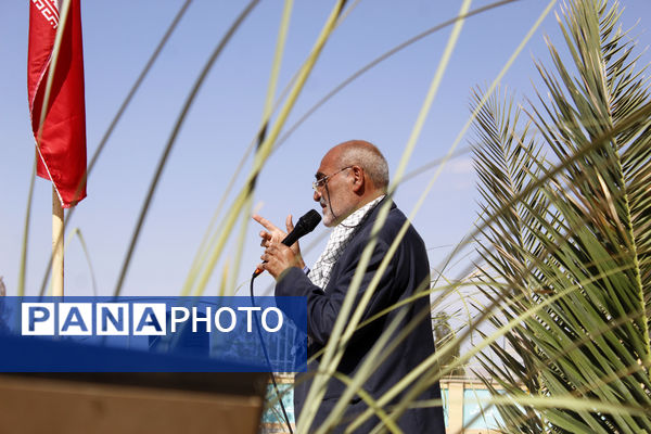 گرامیداشت هفته دفاع مقدس در دبیرستان شریعتی جاجرم