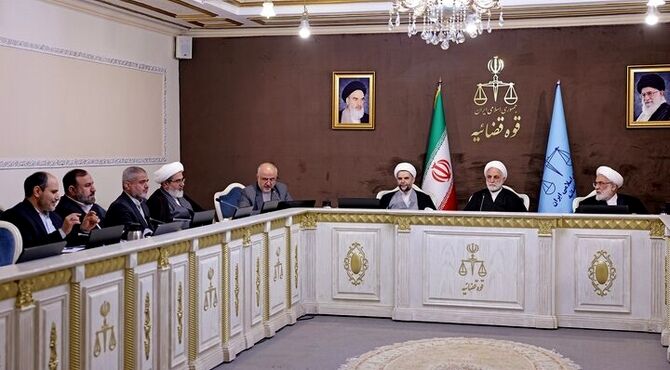 قضات برای رسیدگی به پرونده اغتشاشگران موضعی فعالانه دارند