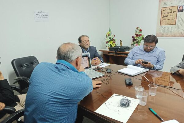 نشست هفتگی خبرنگاران گناباد با محوریت بحران کم‌آبی 