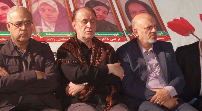 بازدید نایب‌رئیس مجلس از گلزار معلمان شهید و محل حادثه مدرسه شجره طیبه میناب