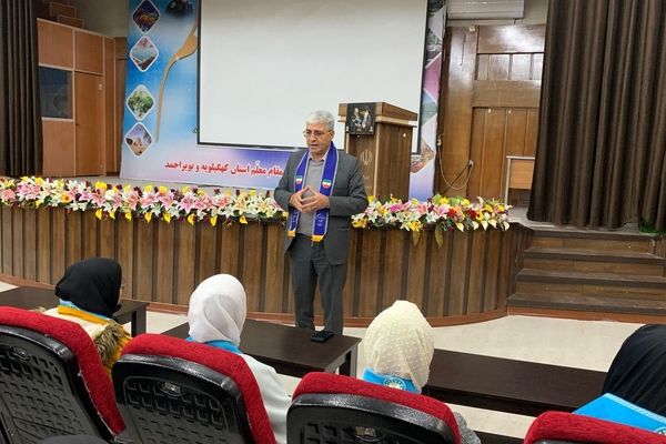 سفر دانش‌آموزان عمره‌گزار با سلامت کامل و پیگیری دقیق عوامل کاروان انجام می‌شود