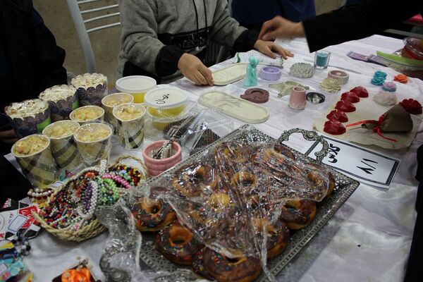 برپایی بازارچه کسب و کار دانش‌آموزی در مدرسه حضرت معصومه (س) ناحیه 4 کرج