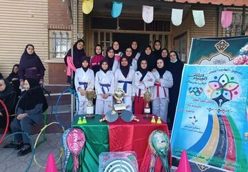 المپیاد ورزشی درون‌مدرسه‌ای دبیرستان حضرت معصومه (س) سمنان