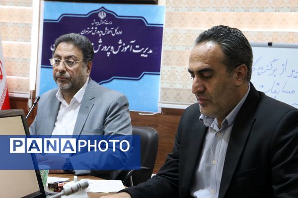 تجلیل از ۴۰ معلم برگزیده قرآن و عترت منطقه ۱۴ تهران در جشن باشکوه غدیر