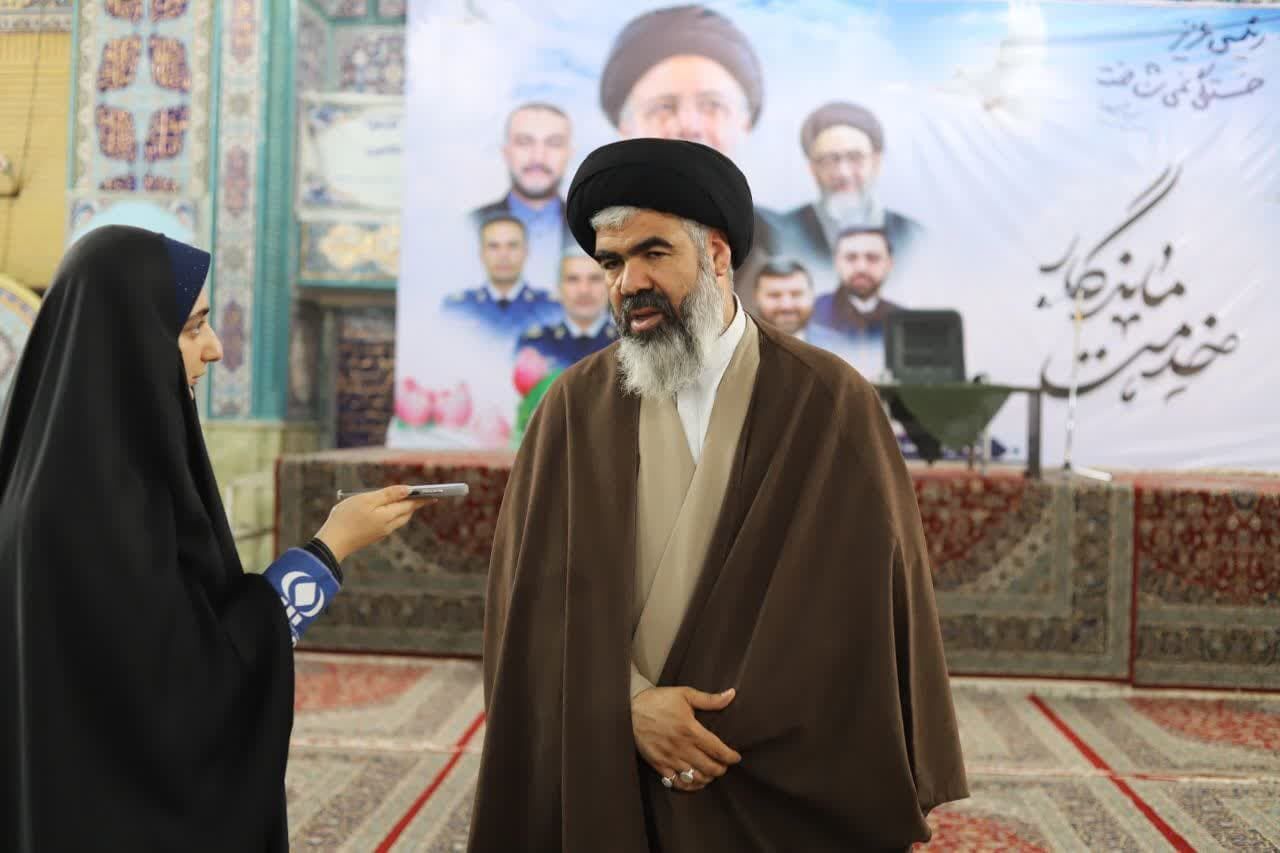 سیره شهید آیت‌الله رئیسی خدمت برای خدا و مردم بود 