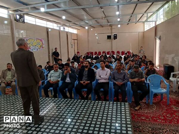 جشن فارغ‌التحصیلی دانش‌آموزان پایه ششم دبستان شهید پسندیده فدافن