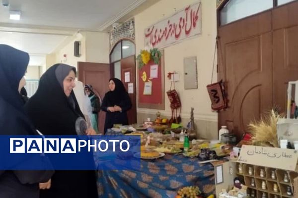 جشنواره غذاهای محلی شاهد 16، عطر سنت در حیاط مدرسه