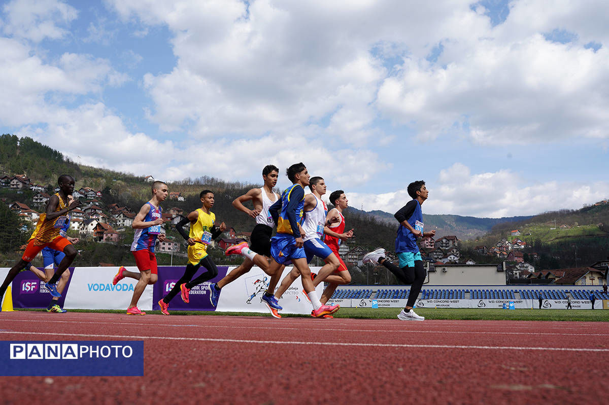 سلمان حسام: دو و میدانی در حاشیه ورزش دانش‌آموزی نباشد 