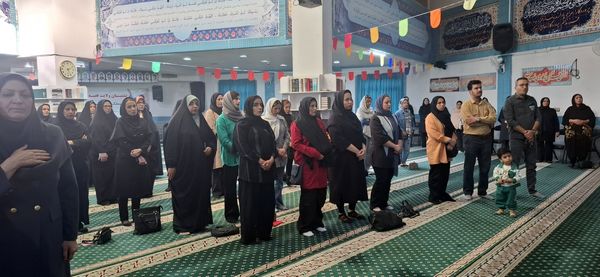 جلسه انجمن اولیاء ومربیان دبستان نیایش