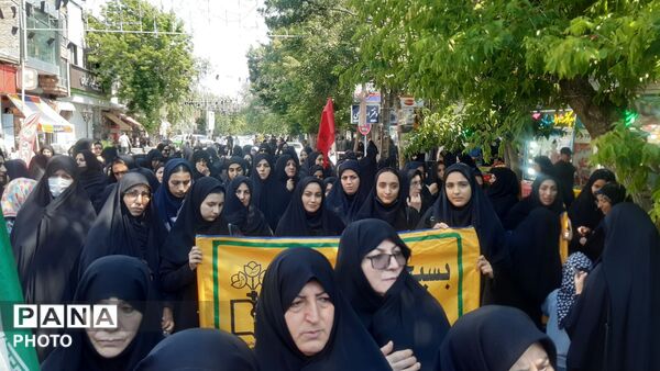 سراب؛ هم‌صدا با تهران در وداع با قائد شهید