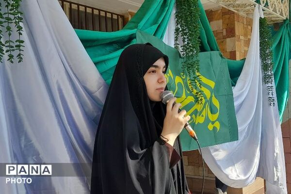 تجلی فرهنگ رضوی در دبیرستان طلوع‌فجر ملارد با برپایی موکب چایخانه حضرت الرضا(ع)