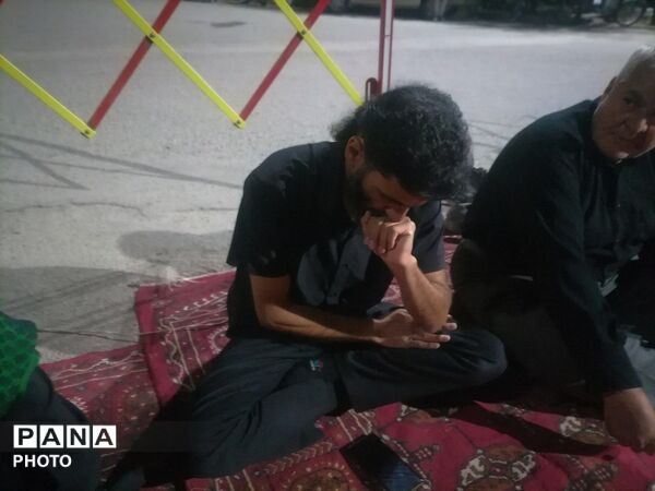 اجتماعات شبانه در حسینیه شهدای شهر بار نیشابور  