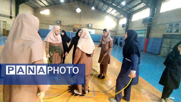 اردوی طرح تمشک دانش‌آموزان ناحیه یک بهارستان