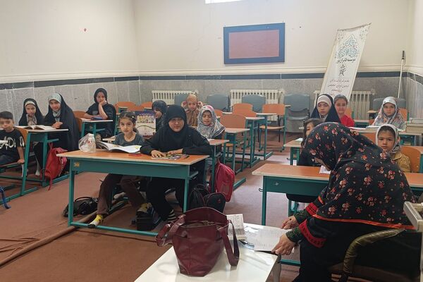 تابستانی معنوی برای دانش‌آموزان در دارالقرآن معراج شهرستان پردیس 