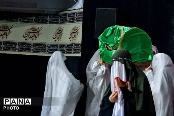میعادگاه مادران و نونهالان حسینی در مسجد حضرت ولی‌عصر (عج)