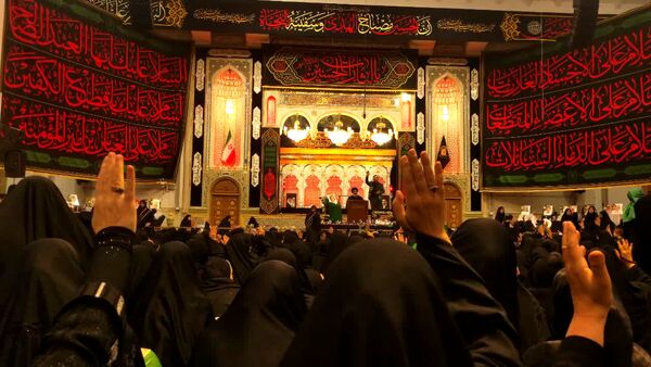 جلوه هایی از حضور مادران و نوزادان در همایشی به نام طفل شیرخوار کربلا