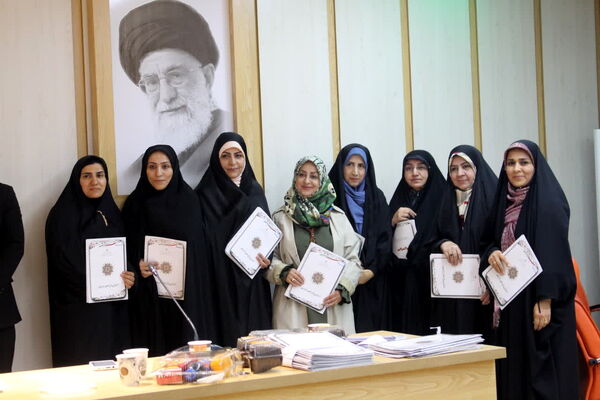تجلیل از برترین‌های تدریس و یادگیری در جشن نوآوری و خلاقیت در آموزش