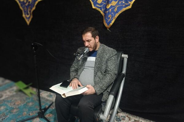 مراسم معنوی اعتکاف در مسجد اعظم حضرت ابوالفضل (ع) بهارستان دو