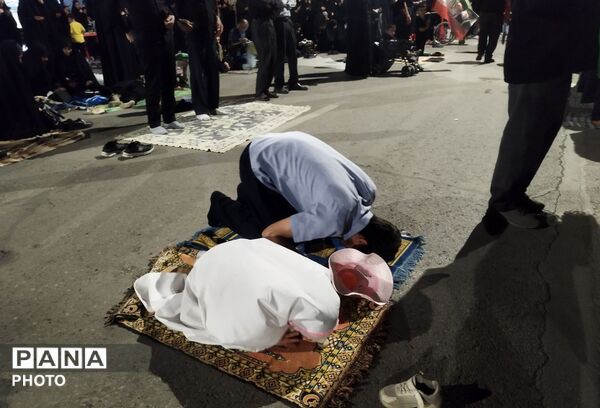 پنجمین شب از مراسم عزاداری امام حسین در حسینیه امام خمینی (ره)