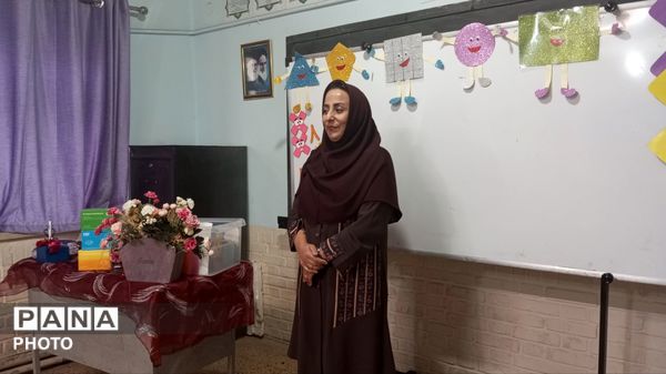 کلاس های مجازی شیدا در دبستان بنت الهدی صدر 