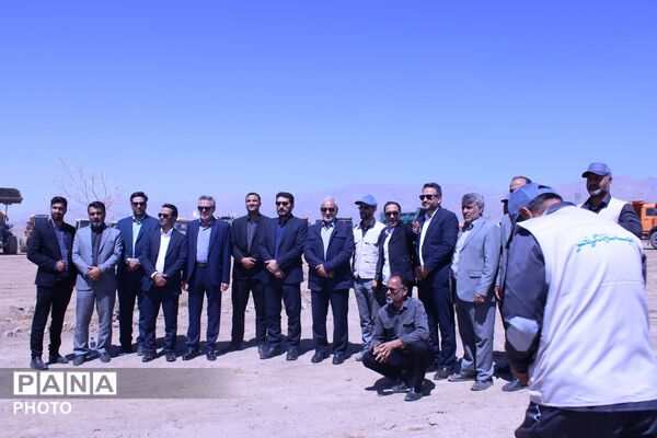 آیین کلنگ‌زنی آزادراه «حرم تا حرم» در زبرخان