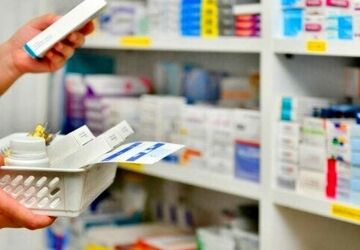 داروخانه‌ها طبق روال عادی به ارائه خدمات ادامه می‌دهند