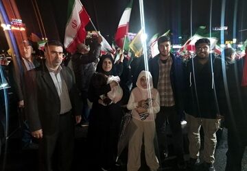 حضور پرشور مردم مقاوم کرج در راهپیمایی علیه رژیم صهیونیستی 