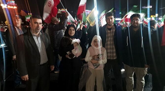 حضور پرشور مردم مقاوم کرج در راهپیمایی علیه رژیم صهیونیستی 