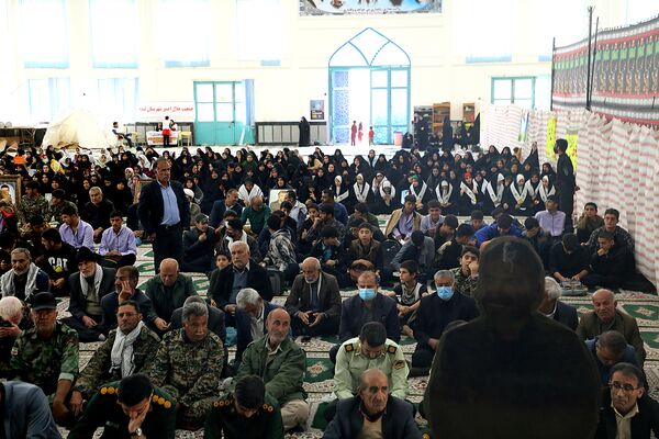 اجتماع همایش «شکوه اقتدار» بسیجیان در لنده