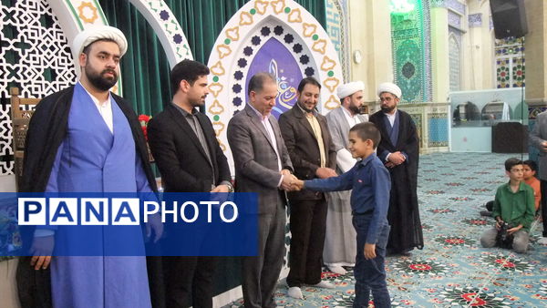 اختتامیه جشنواره تولید محتوا نماز و مسابقه عطر انتظار در امامزاده سیدجعفر یزد