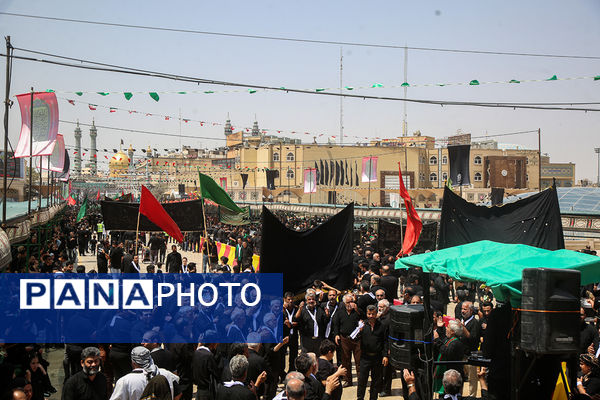 عزاداری تاسوعای حسینی(ع) در حرم حضرت معصومه(س)