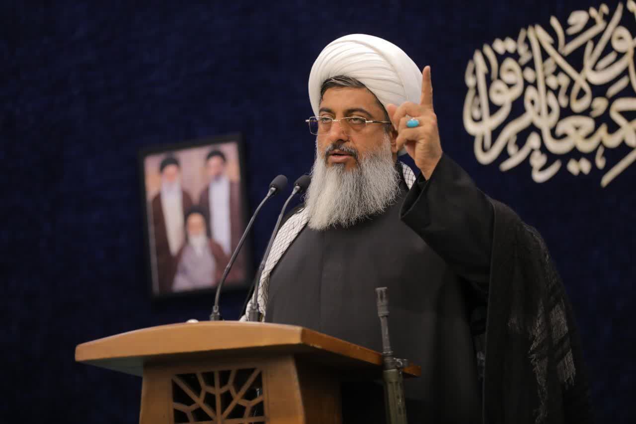 تشییع  رهبر انقلاب نماد تجدید عهد و آغاز نبرد با استحاله فرهنگی بود