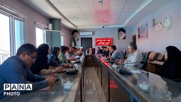 هم‌اندیشی مسئولان دهگلان با محوریت اوقات فراغت 