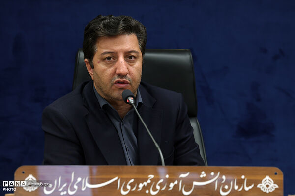 نشست معاونان مالی سازمان دانش‌آموزی استان‌های سراسر کشور