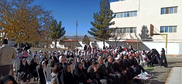 یادواره 118 شهید دانش‌آموز شهرستان بجنورد در مدرسه شاهد فاطمه زهرا(س)