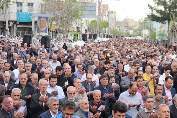 نماز عید فطر در مصلی شهرستان قدس