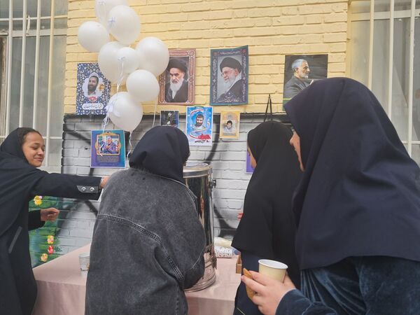 جشن ایرانمون دبیرستان انیس خوشقدم در اعیاد شعبانیه 