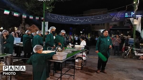 چایخانه فاطمه الزهرا در نود و نهمین شب از اجتماعات مردمی 