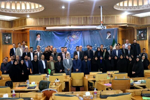 مراسم تقدیر از معاونان آموزشی سراسر کشور در مشهد