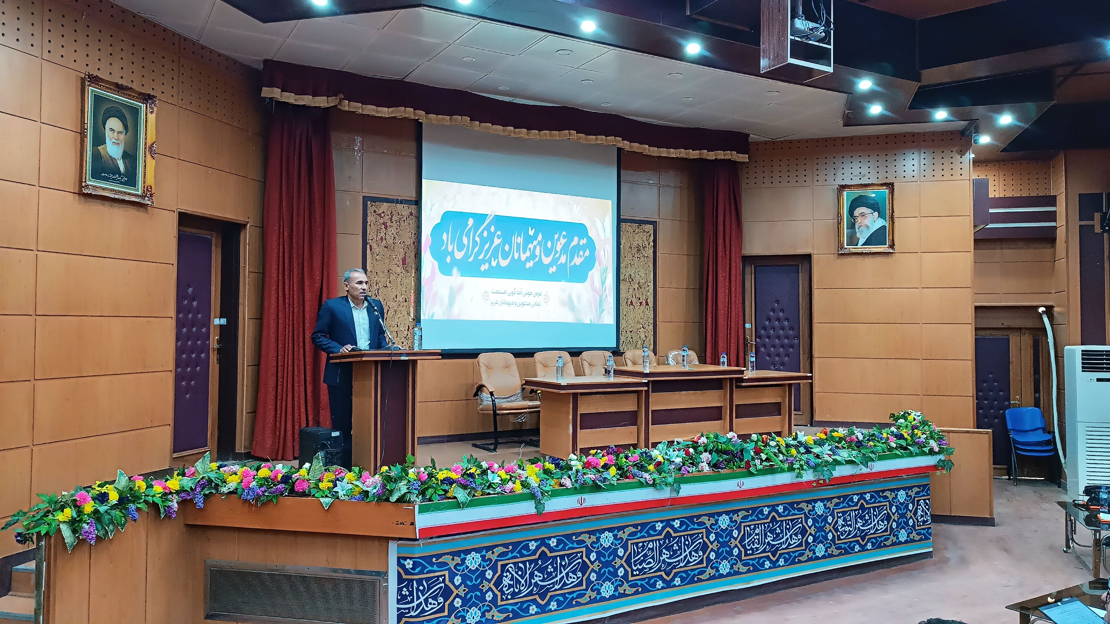 نشست بررسی ابعاد خودکشی و راهکارهای کاهش آن در کهگیلویه‌وبویراحمد
