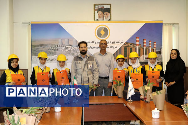 آیین تجلیل از سفیران انرژی برتر نیروگاه سیکل ترکیبی در شهرستان شیروان